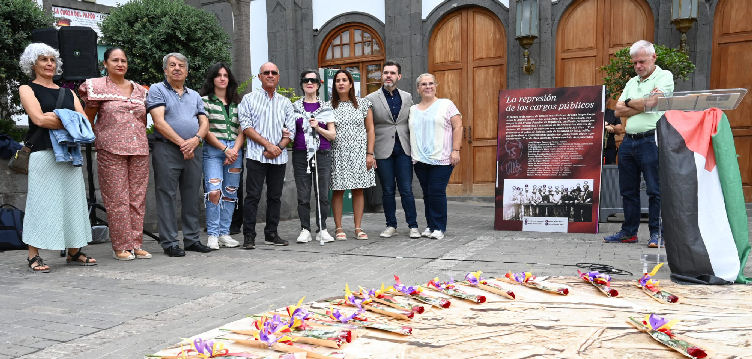 Imagen de Arucas rinde homenaje a las víctimas...