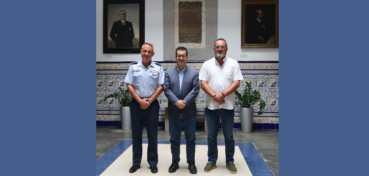 Imagen de El alcalde de Arucas recibe al nuevo cor