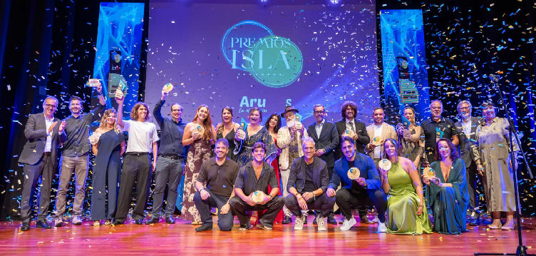 Imagen de Arucas premia el talento digital de...