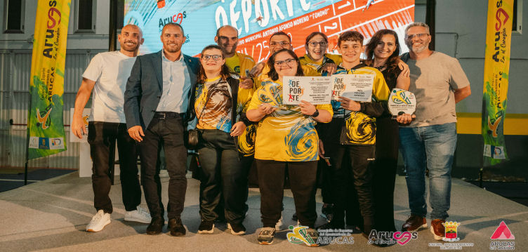 Imagen de El Ayuntamiento de Arucas concede...