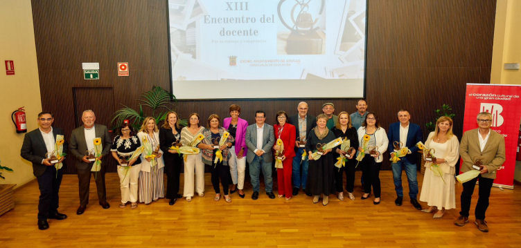 Imagen de XIII Encuentro del Docente, un tributo...